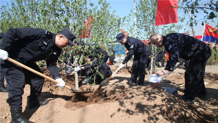 微信图片_20250425174015.jpg